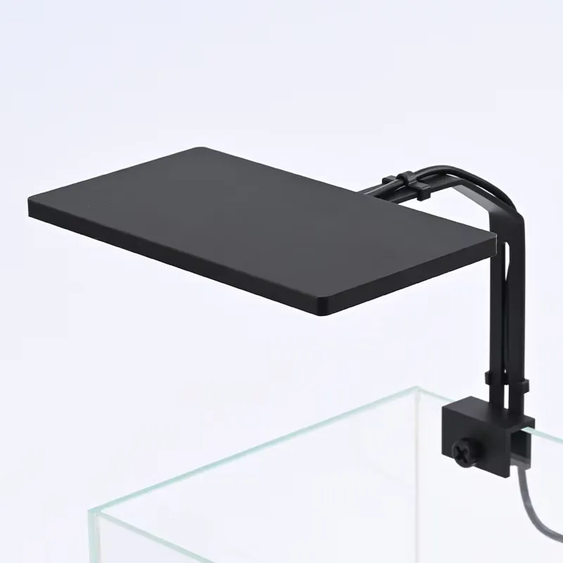 Lámpara LED para Acuario Peque - Planted Aquarium Hours reseña y precio